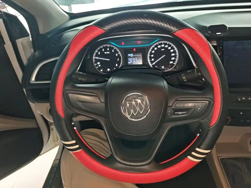 Buick Excelle — миниатюра 11