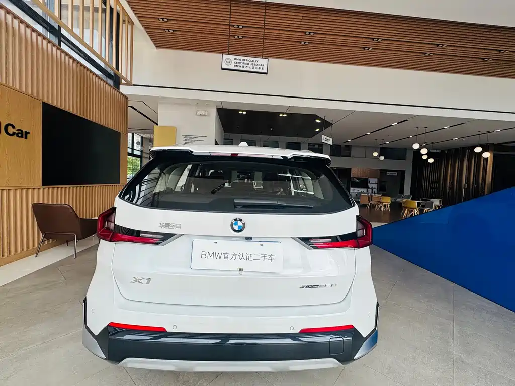 BMW X1 — миниатюра 3