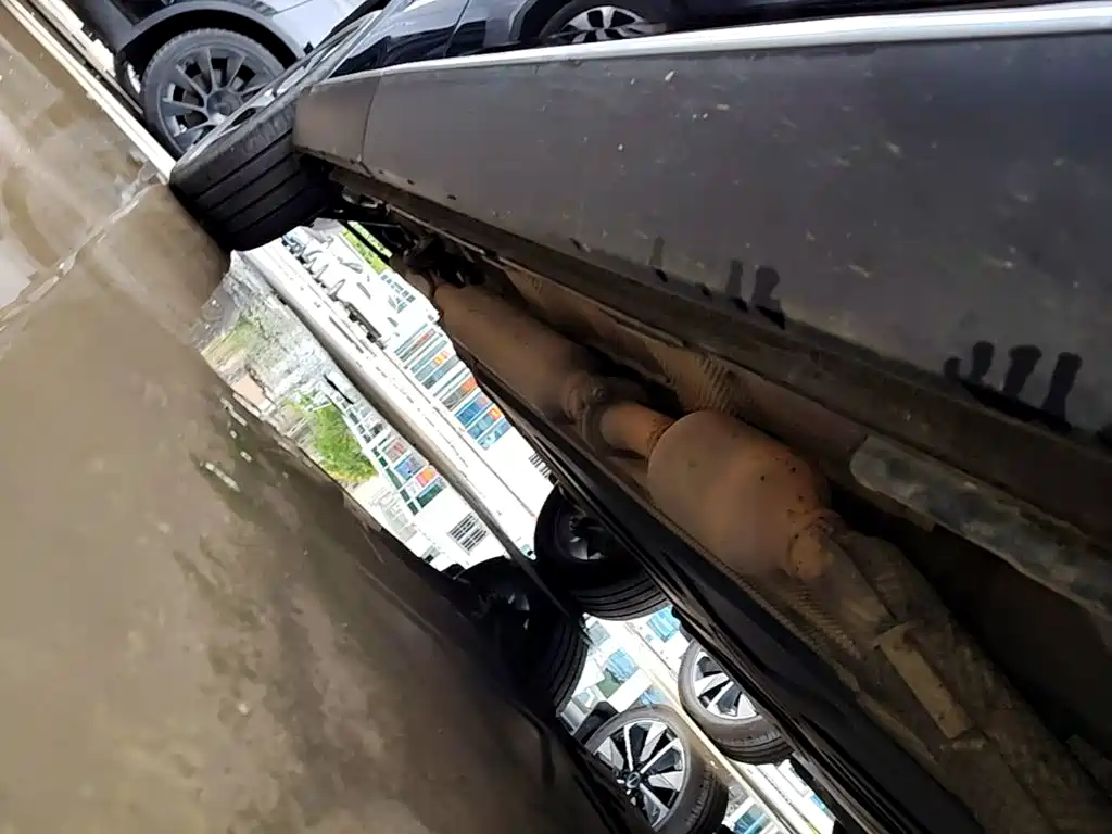 BYD PLUS New Energy — миниатюра 21