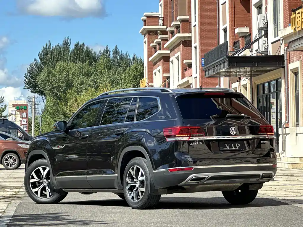 Volkswagen Teramont — миниатюра 4