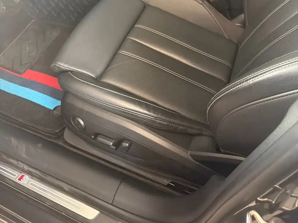 Audi A4L — миниатюра 20