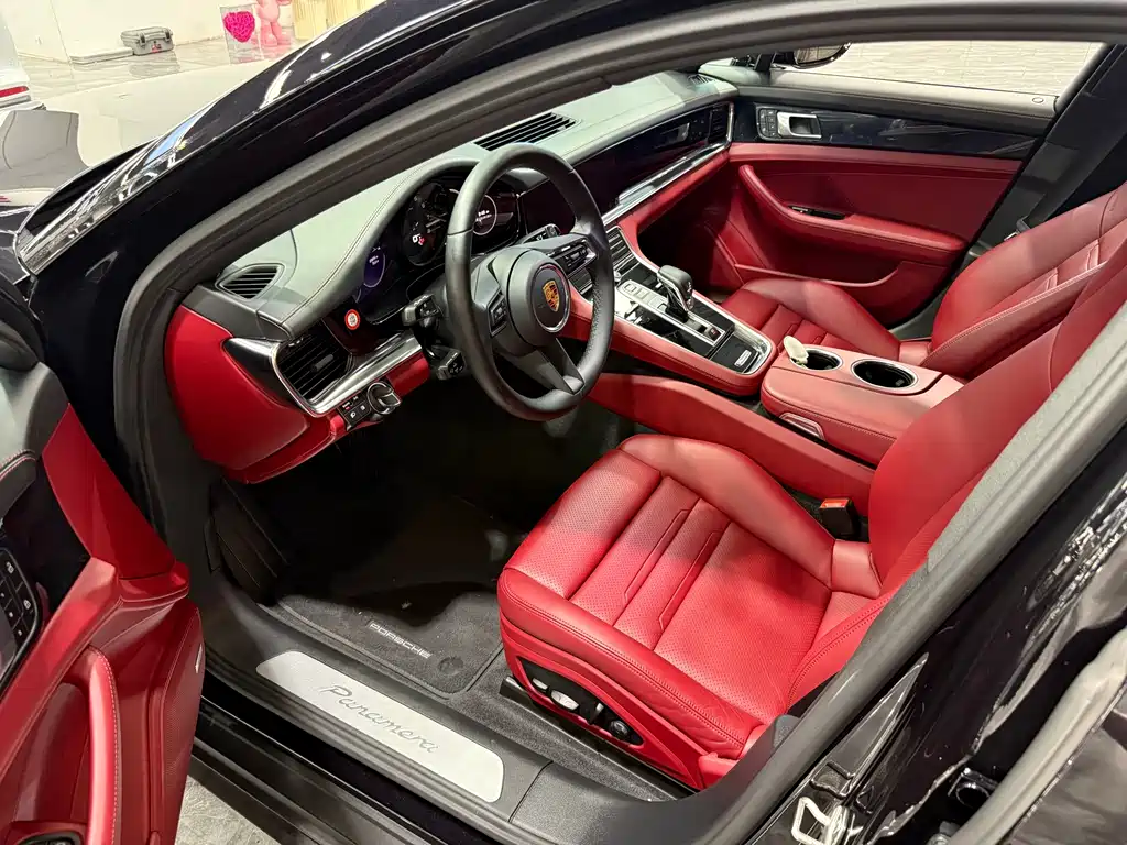 Porsche Panamera — миниатюра 4