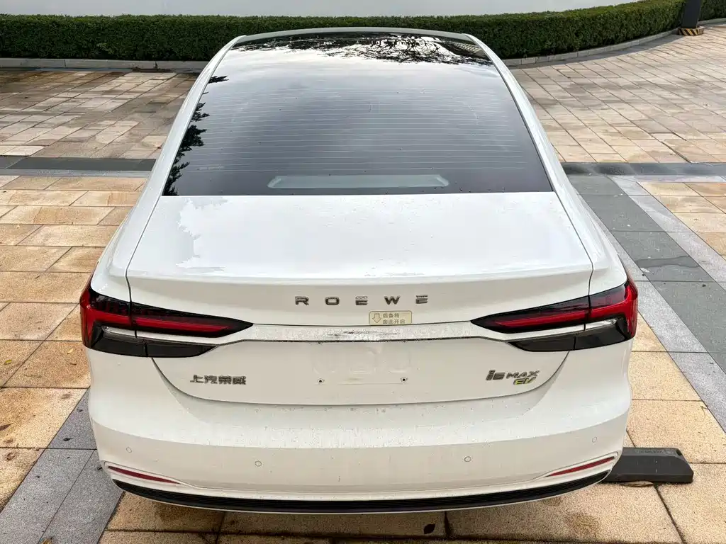Roewe i6 MAX New Energy — миниатюра 5