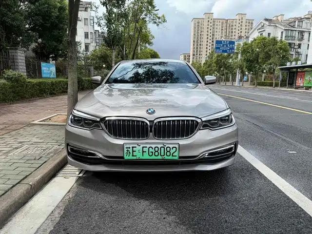 BMW  5 SERIES NEW ENERGY 2019