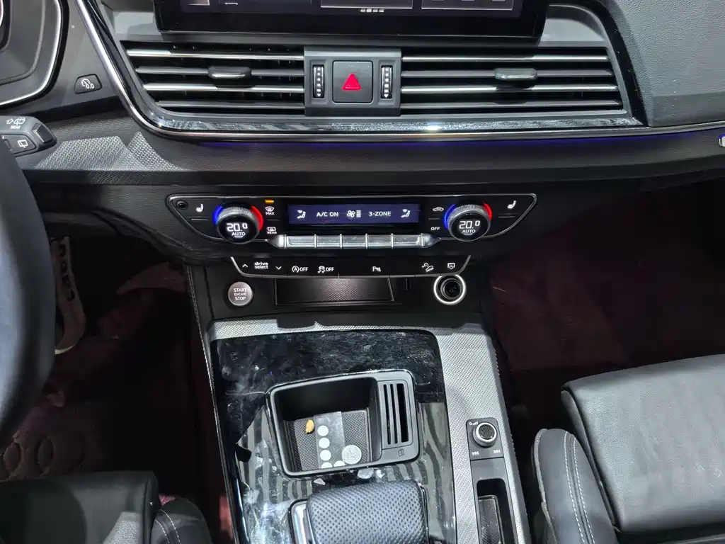 Audi Q5L — миниатюра 7