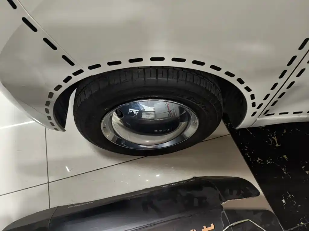 Wuling MINIEV — миниатюра 23