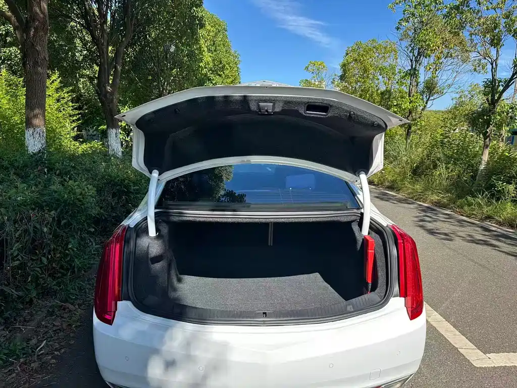 Cadillac XTS — миниатюра 29