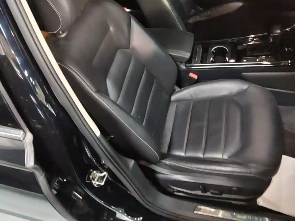 Volkswagen Phideon — миниатюра 25