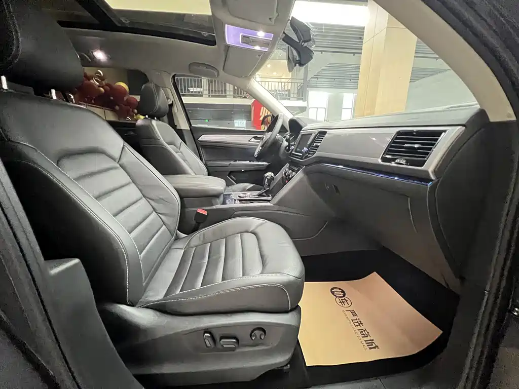 Volkswagen Teramont — миниатюра 8