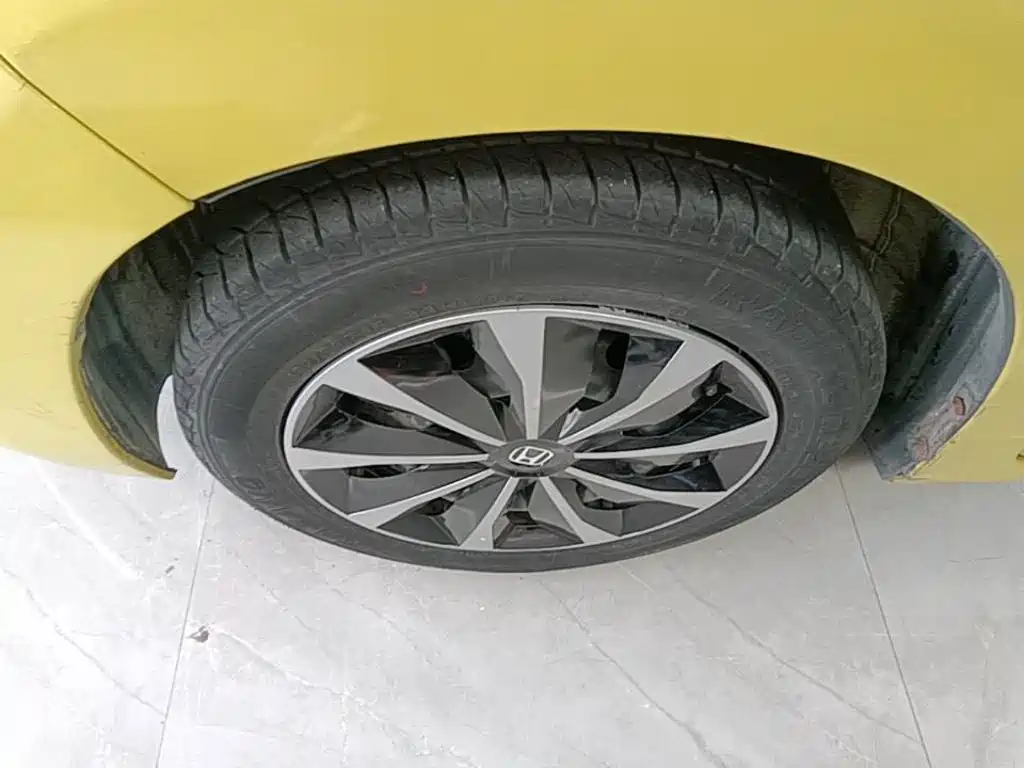 Honda Fit — миниатюра 23