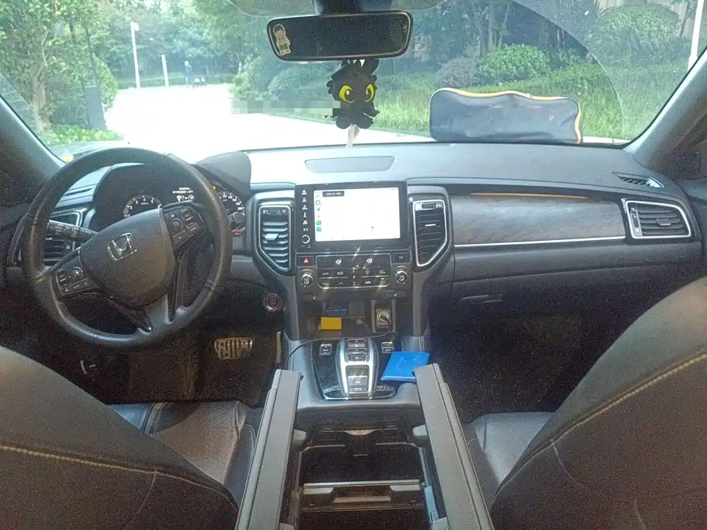 Honda UR-V — миниатюра 10