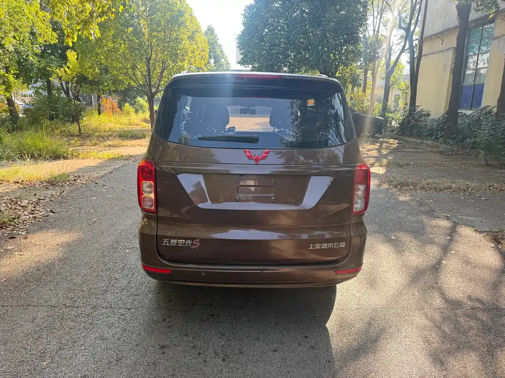 Wuling Hongguang — миниатюра 7