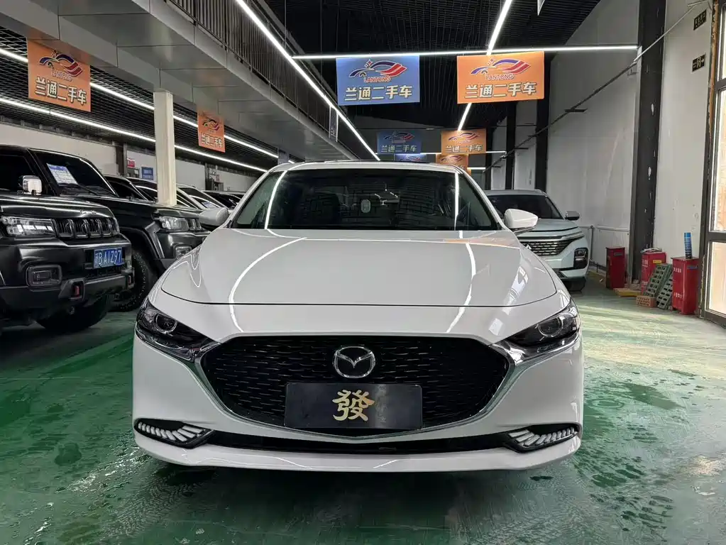 MAZDA 3 ANGKESAILA