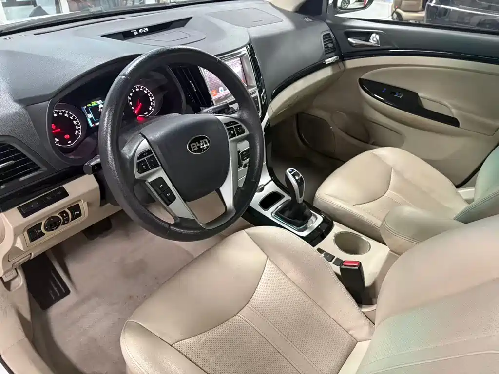 BYD e5 — миниатюра 23