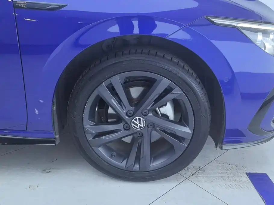 Volkswagen Golf — миниатюра 6