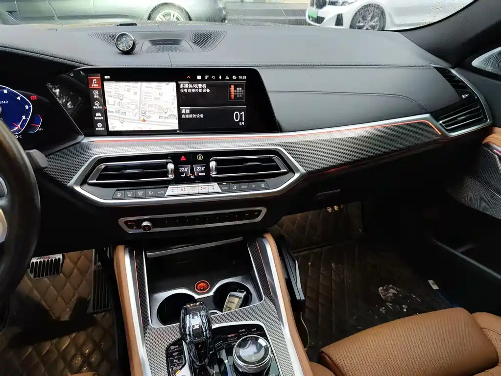BMW X6 — миниатюра 9