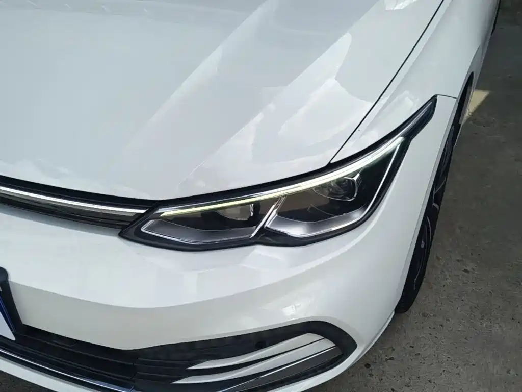 Volkswagen Golf — миниатюра 24
