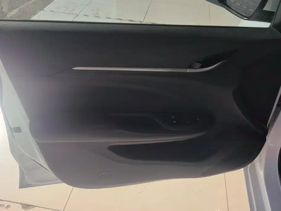 Buick Excelle — миниатюра 7
