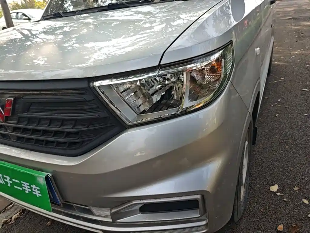 Wuling Hongguang V — миниатюра 24
