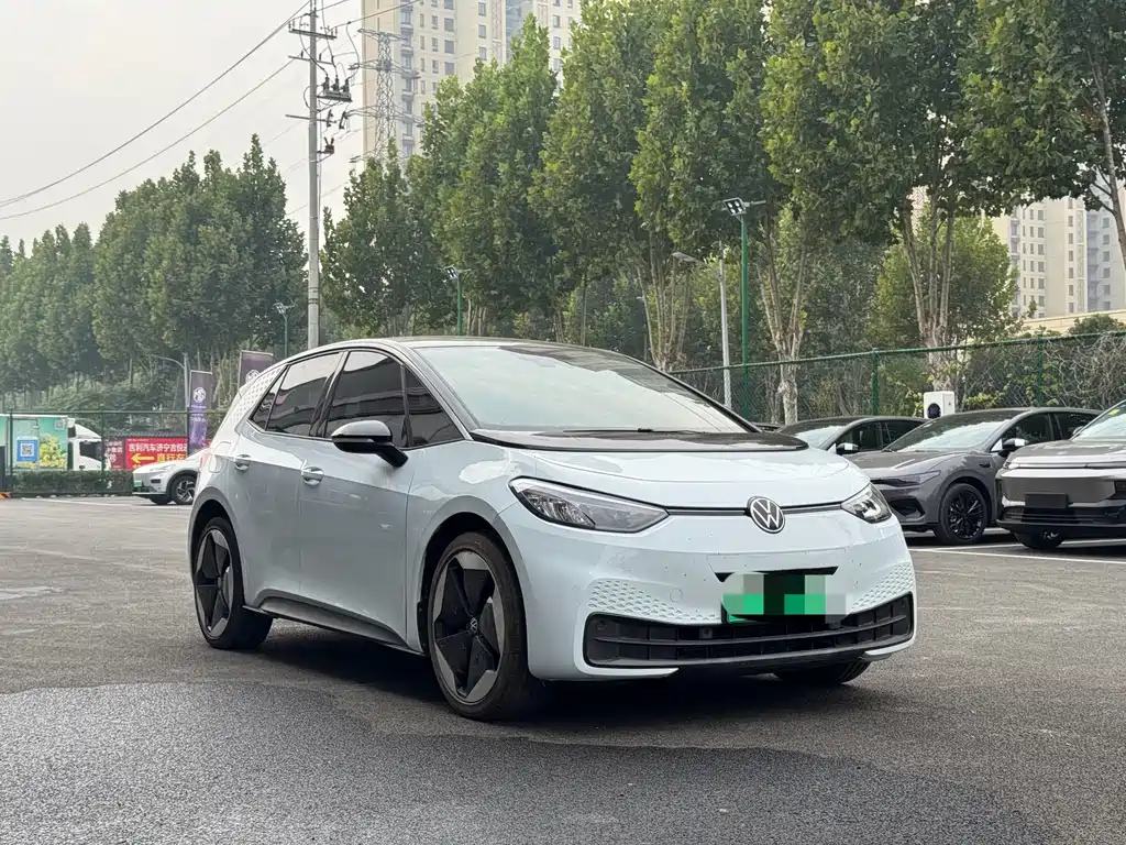 Volkswagen ID.3 — миниатюра 2
