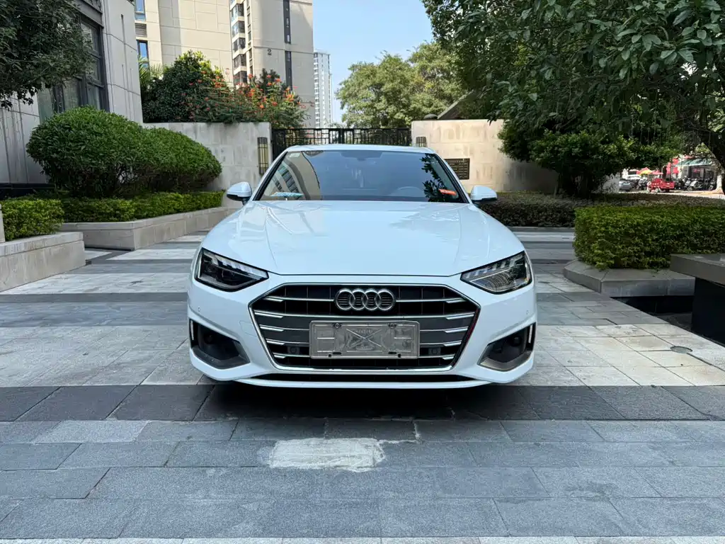Audi A4L — миниатюра 2