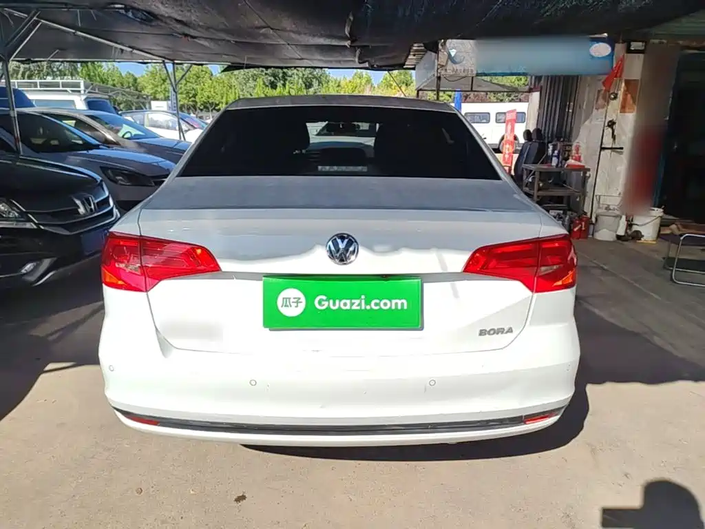 Volkswagen Bora — миниатюра 6