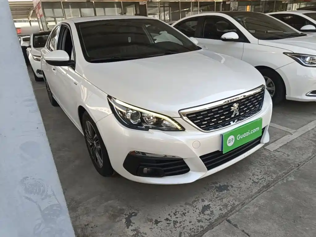 Peugeot 308 — миниатюра 4