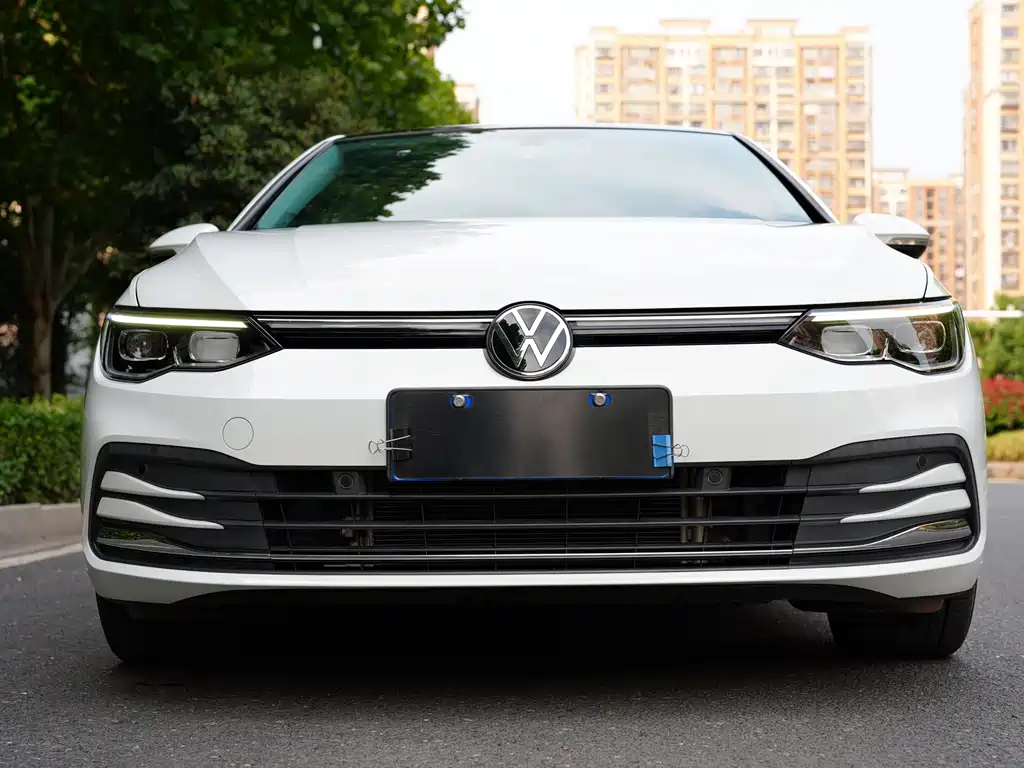 Volkswagen Golf — миниатюра 2