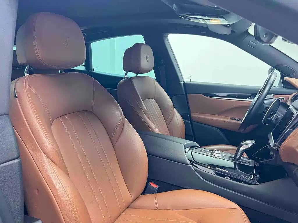 Maserati Levante 2022 2.0T GT