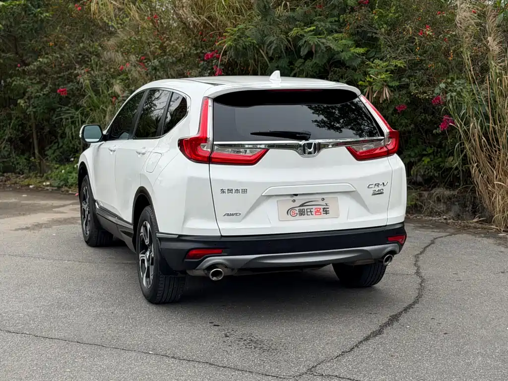 HONDA CR V