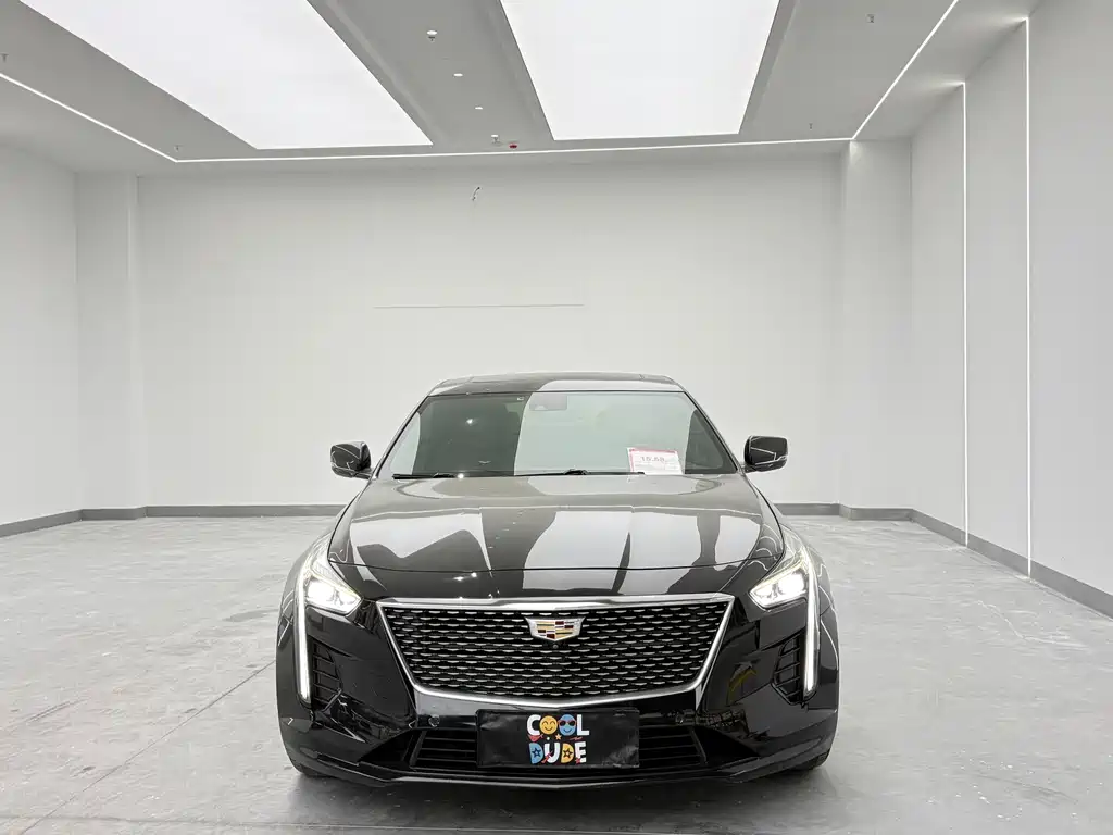 Cadillac CT6 2021