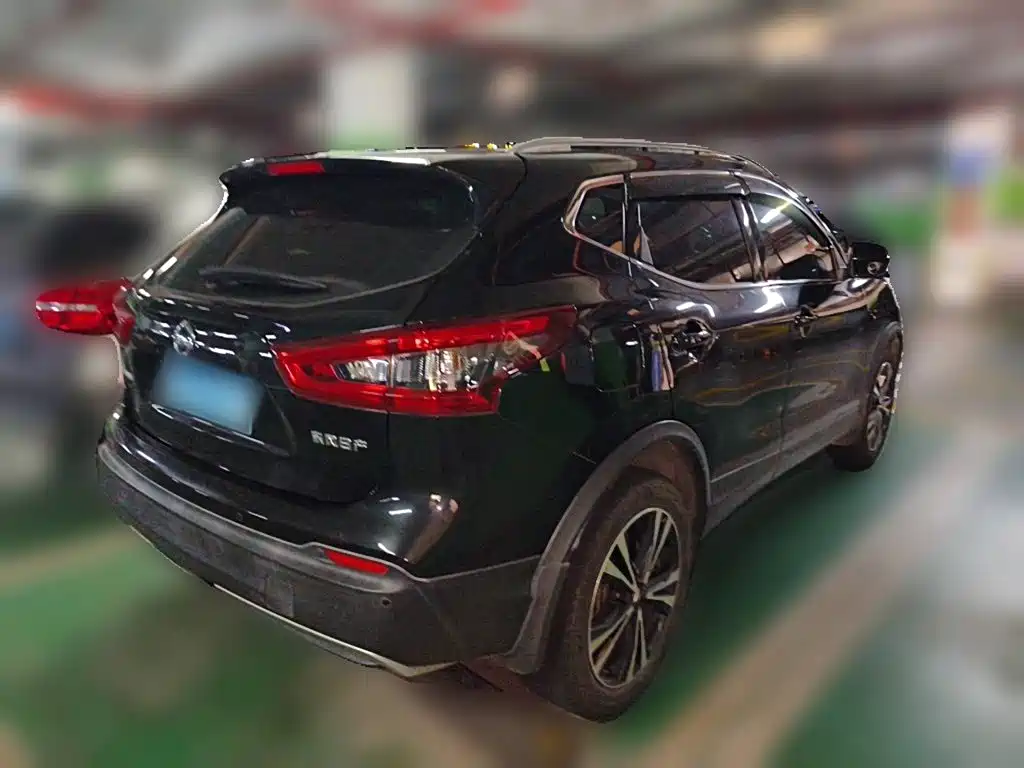 Nissan Qashqai — миниатюра 4