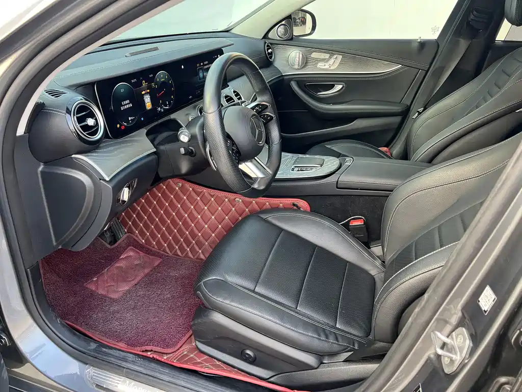 Mercedes-Benz E-Class — миниатюра 4