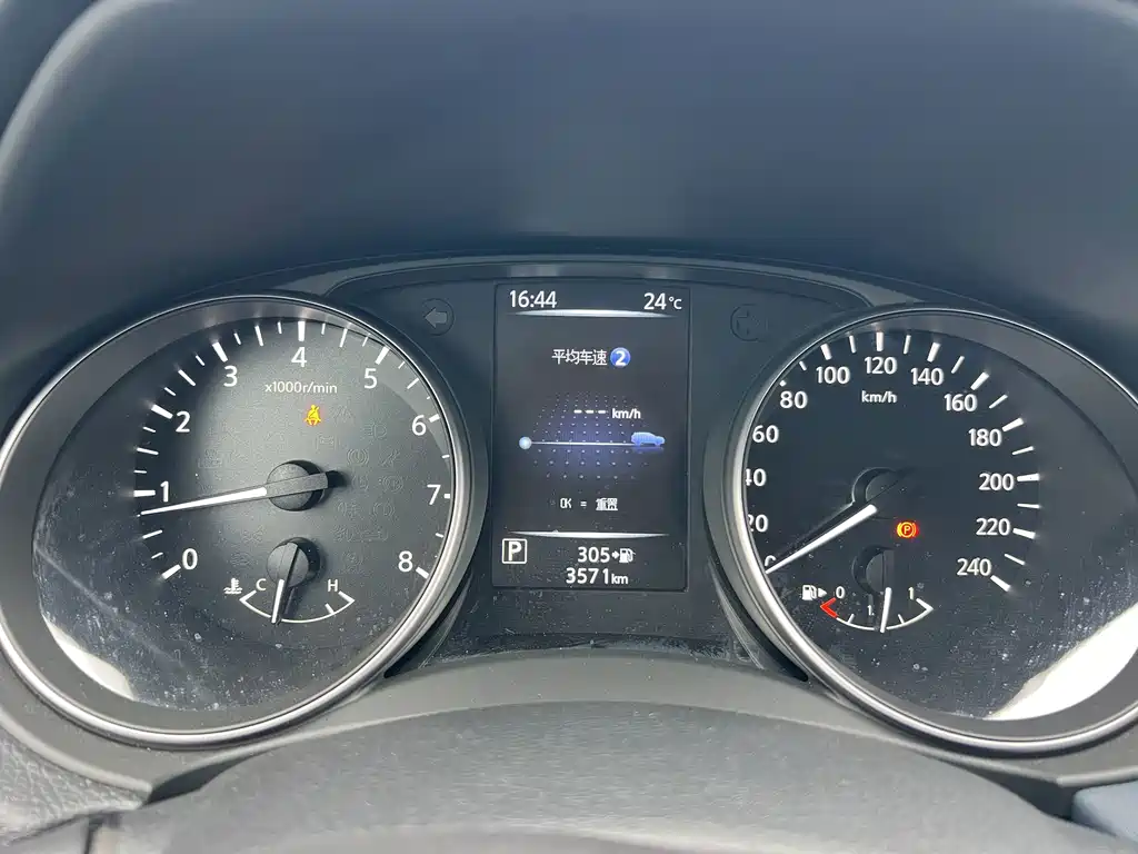 Nissan Qashqai — миниатюра 11