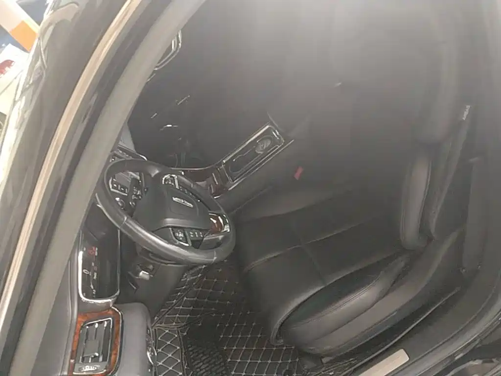 Lincoln Continental — миниатюра 15