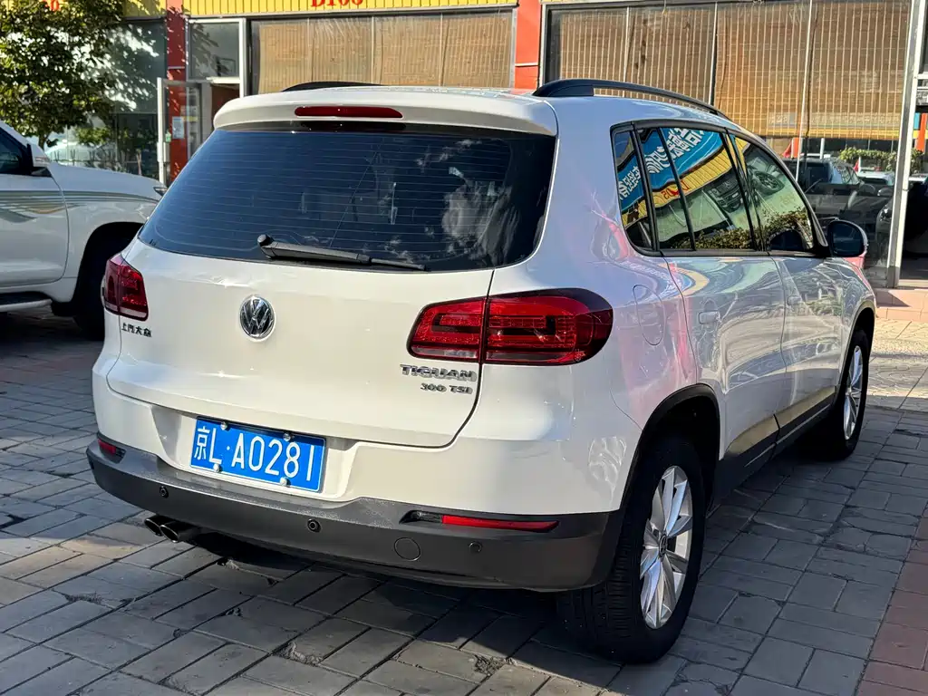 Volkswagen Tiguan — миниатюра 13