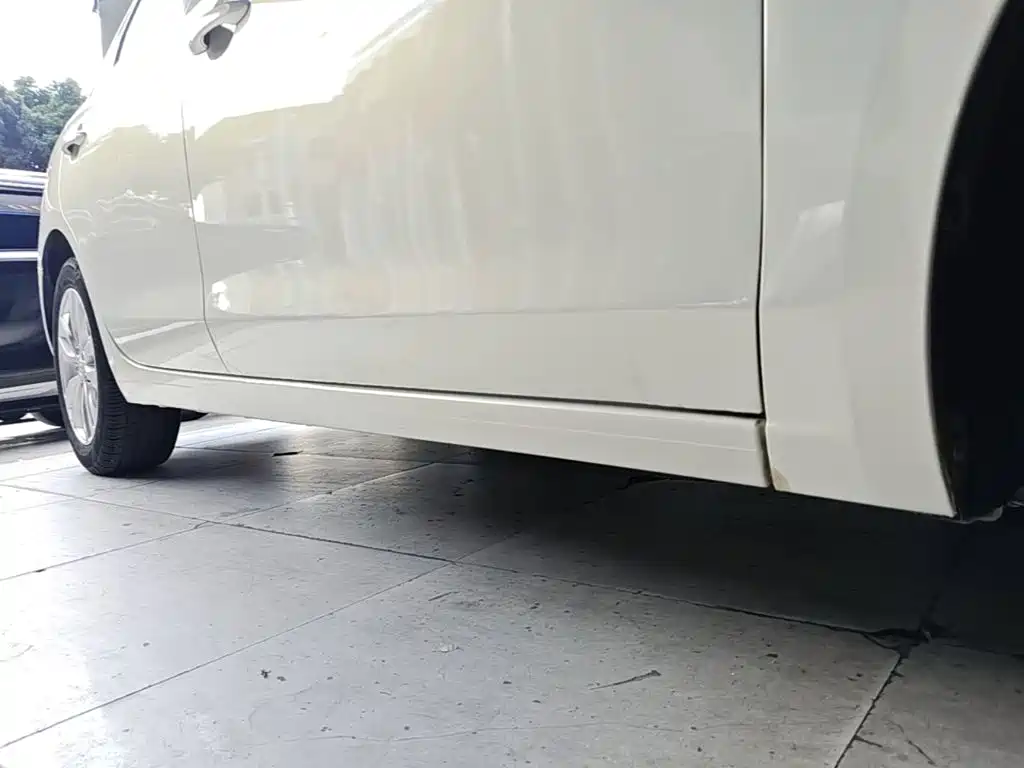 Buick Excelle — миниатюра 21