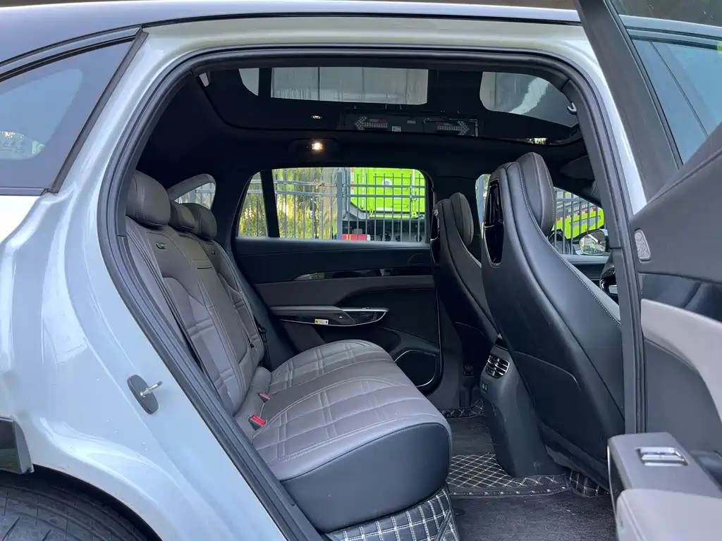 Hongqi Hongqi Tiangong 08 — миниатюра 11