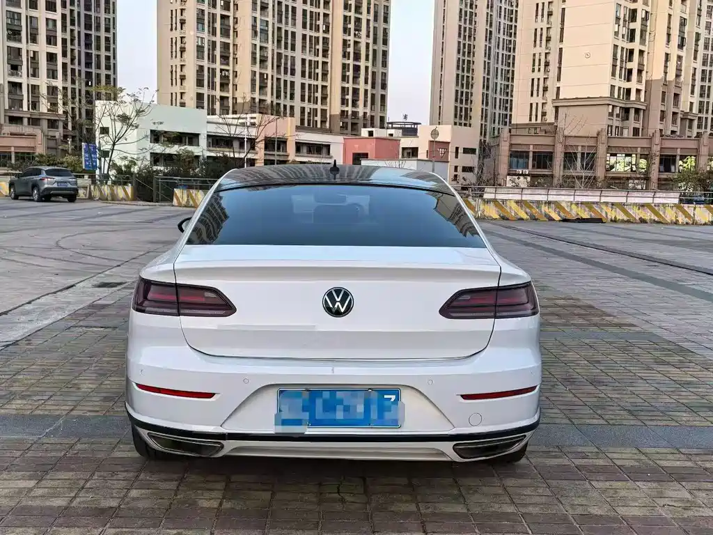 Volkswagen CC — миниатюра 8