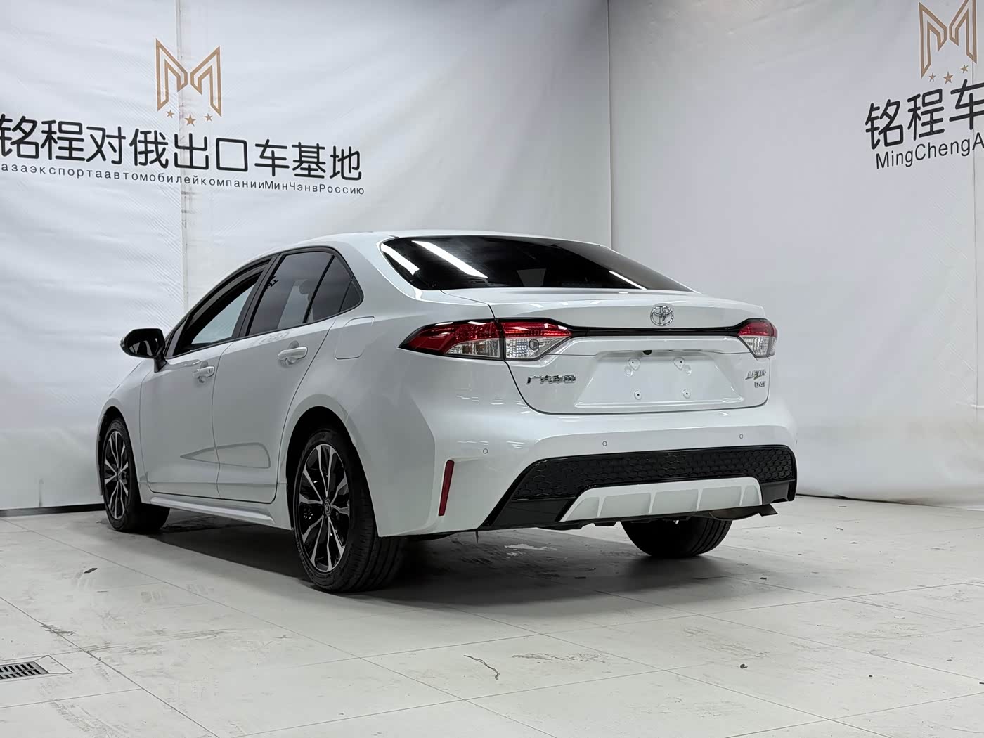 Toyota Levin 1.2 л 2022 г. Белый, пробег 22000 км