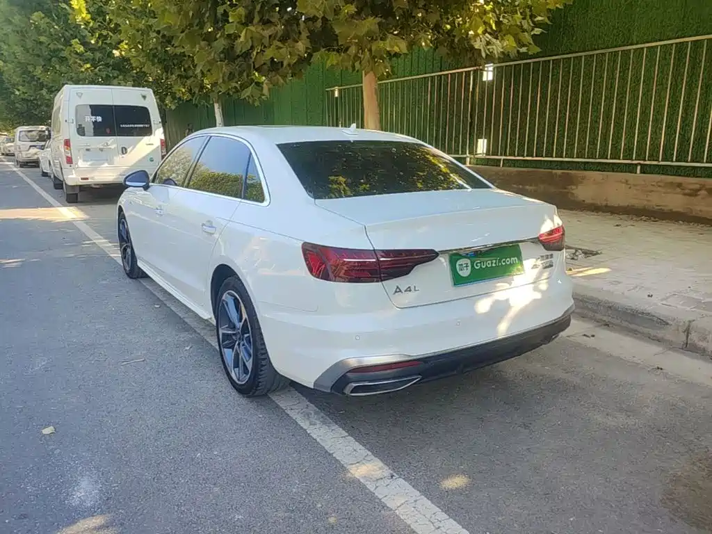 Audi A4L — миниатюра 5