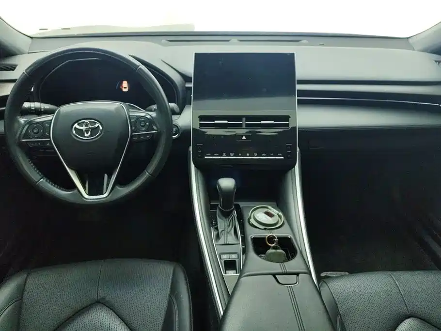 Toyota Avalon — миниатюра 12