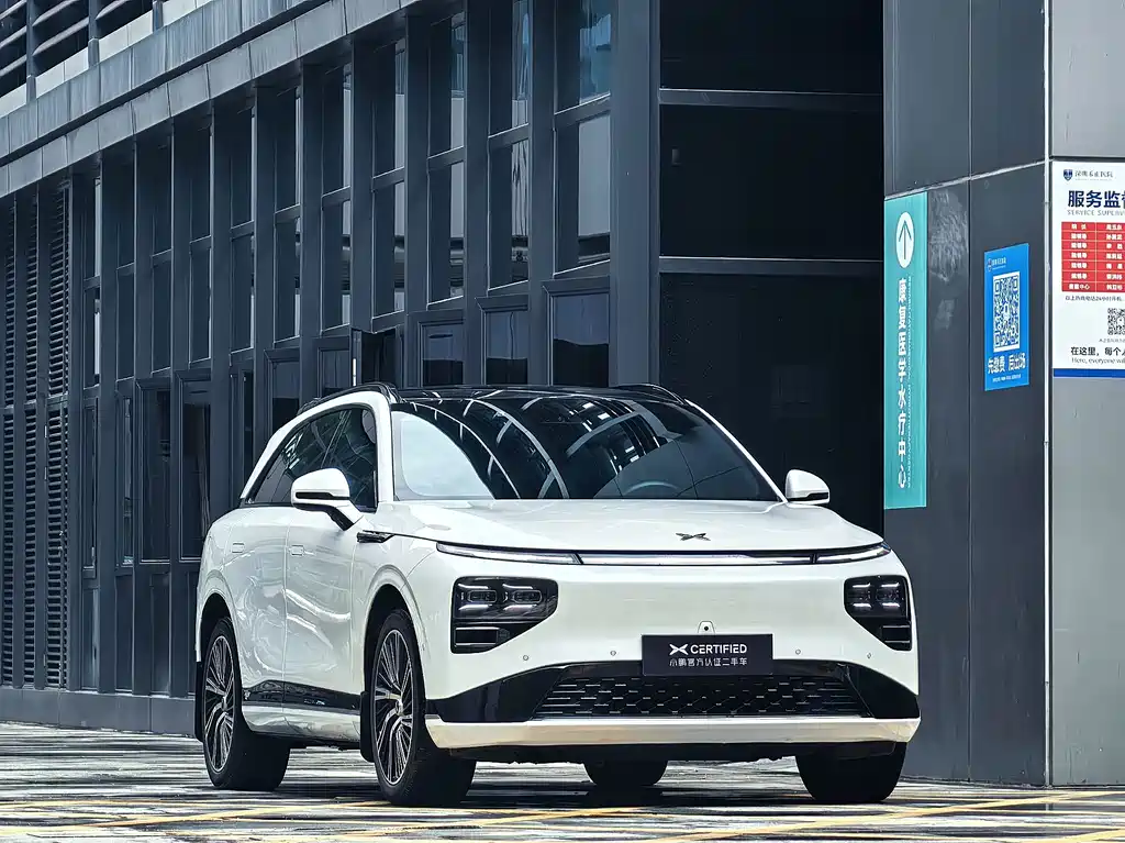 XPeng G9 — миниатюра 3