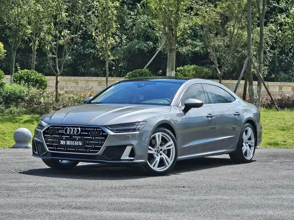 Audi A7L
