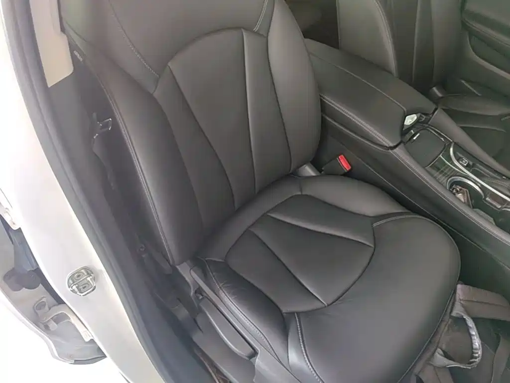 Buick Envision Plus — миниатюра 25