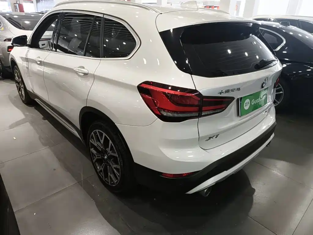 BMW X1 — миниатюра 5