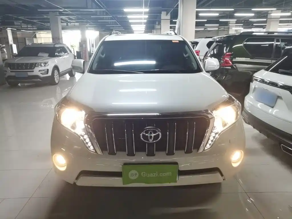 Toyota Prado — миниатюра 3