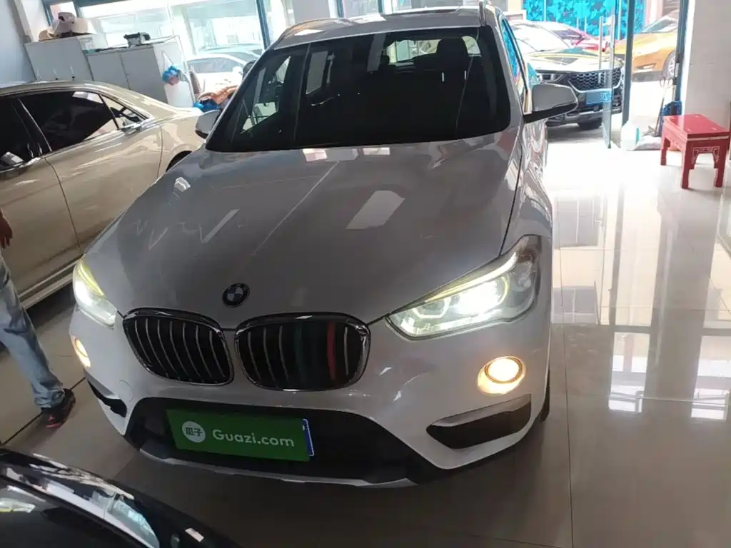 BMW X1 — миниатюра 3