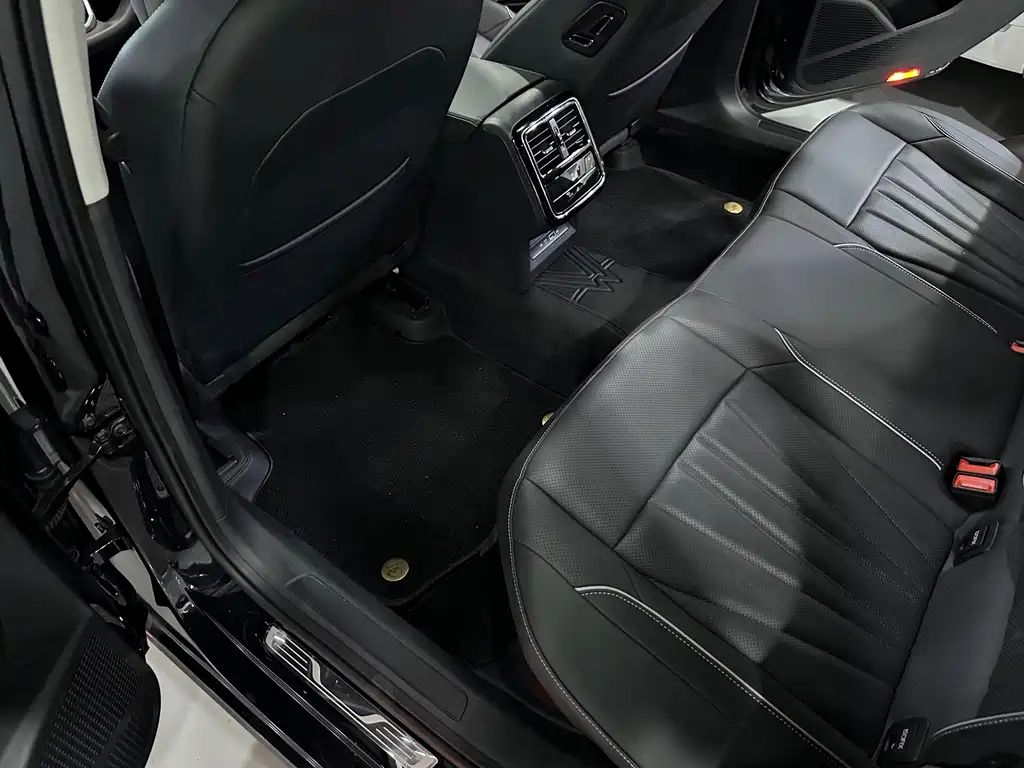Volkswagen Passat — миниатюра 10