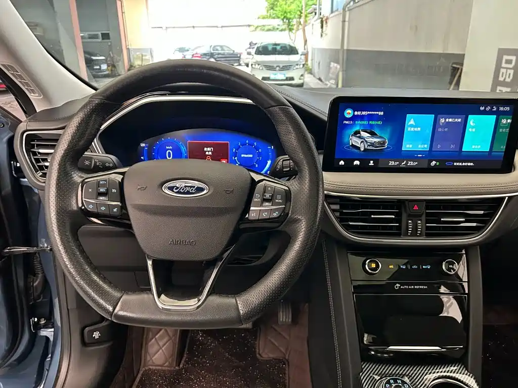 Ford Escape — миниатюра 13